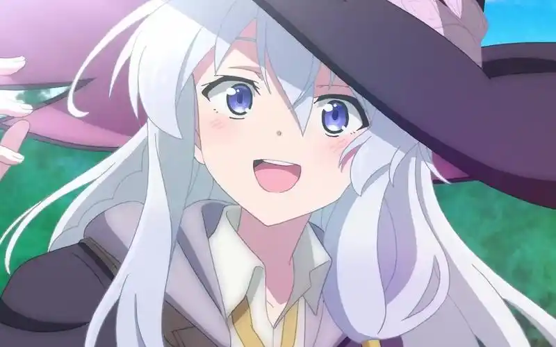 伊蕾娜只是在骑扫帚