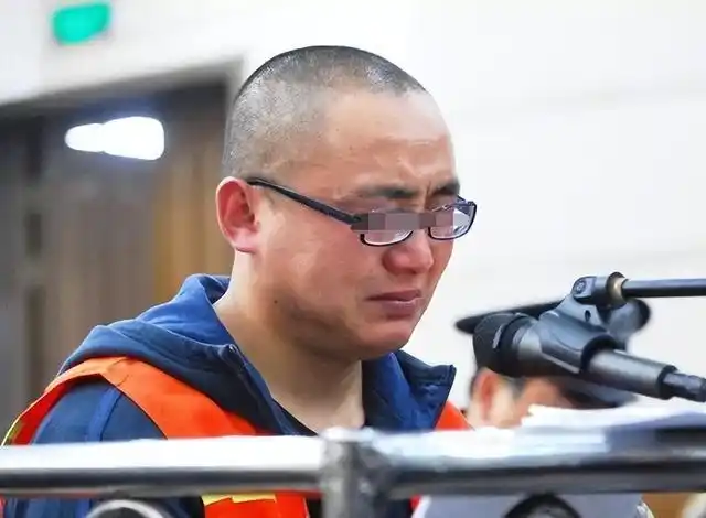 案件 江西一家3口被灭门,凶手潜逃17年混成高僧,开着奥迪上下班