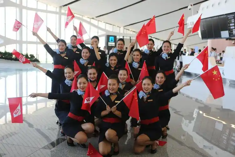 告别南苑中国联航大兴机场首飞转场背后拼细节