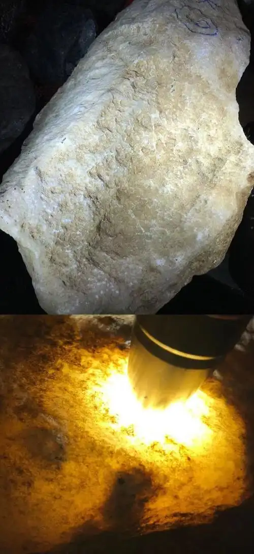 分析水沫玉原石的皮壳表现