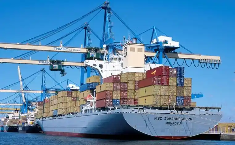 bjfsdex.com/ target=_blank class=infotextkey>国际海运 /a>公司