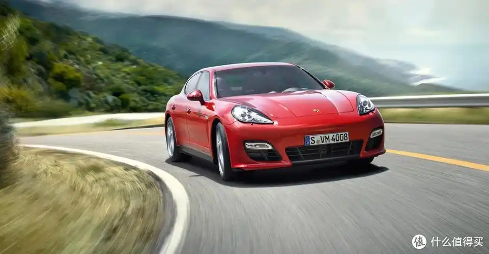 一手好牌打的稀烂:天津港进口车价格崩盘,三分之一车商倒闭_轿车_什么