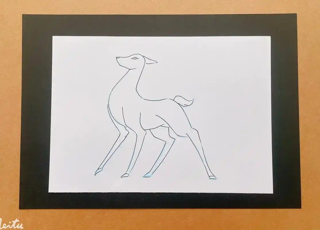 本周课程:《九色鹿》 范画步骤分享,鹿的体态确有它的精妙之处 - 抖音