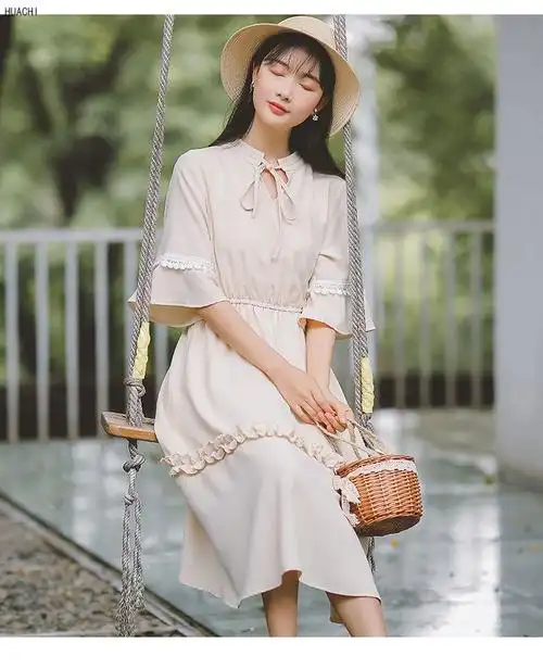 画迟夏天短袖连衣裙女学生夏装2022夏季新款纯色复古时尚宽松显瘦显高