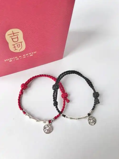 和男朋友一起戴的情侣手链