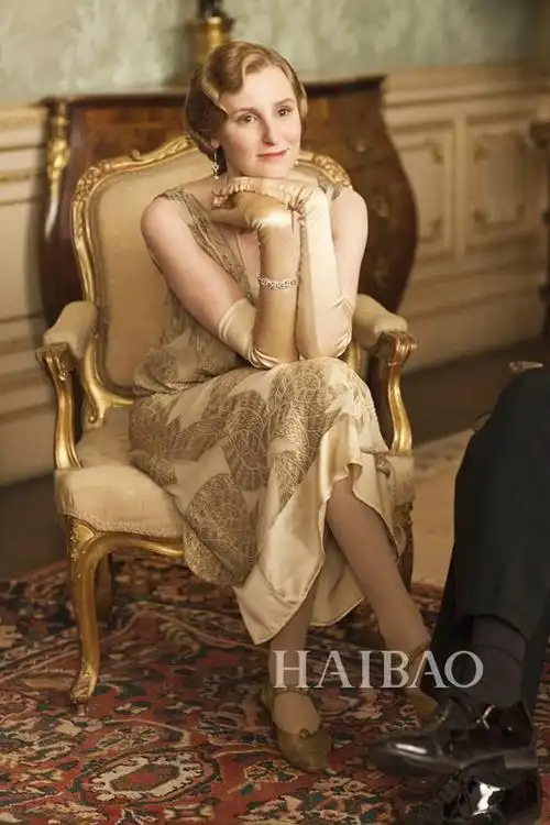 服装资讯 服装文化 英国贵族的20年代复古风——《唐顿庄园》华服大赏