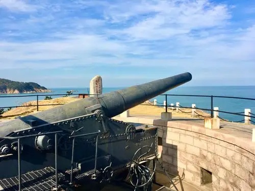 刘公岛的克虏伯大炮