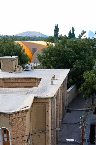 孤儿院的另一个名称,叫做家 | 建筑学院