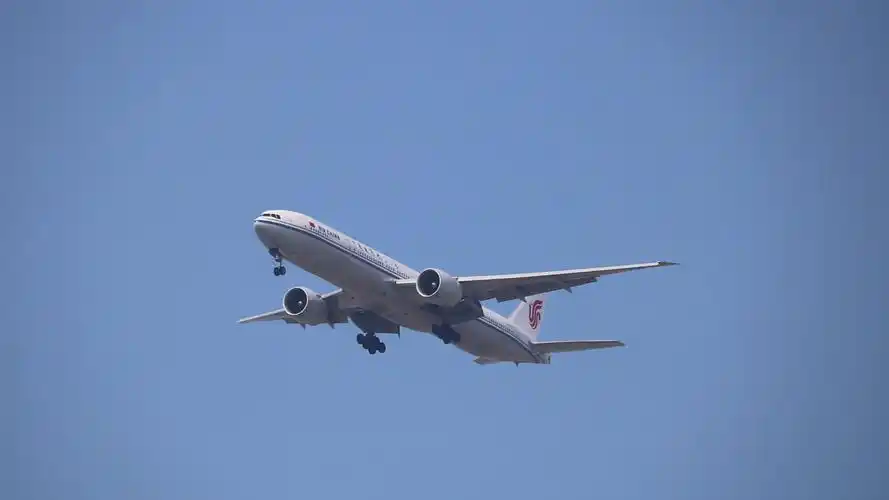 中国国际航空波音777-300er 1