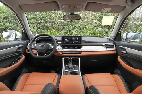 2020款 远景x6 1.4t cvt 尊贵型内饰