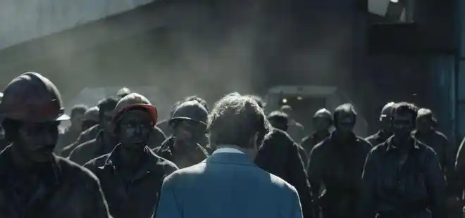 前站长批美剧切尔诺贝利打着艺术电影名义歪曲事实