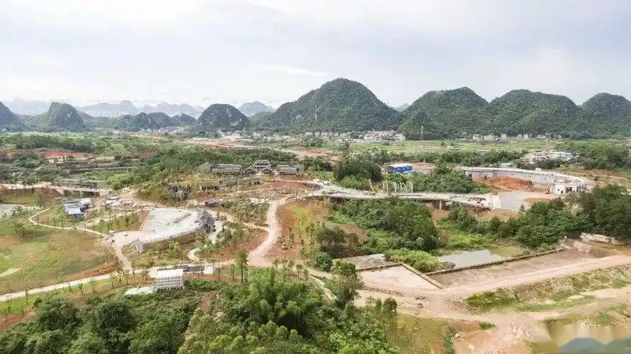 作为宜州新区的标志性工程,宜州园博园以及金山大道的建设一直深受