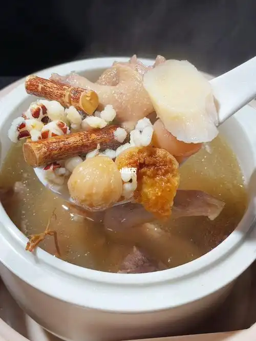 五指毛桃鸽子汤