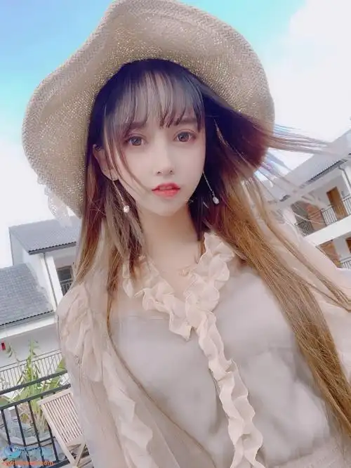 米线线sama 80套4.9g全网最全合集套图【颜值封顶,完美身材】