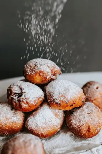 07 febeverything you have to know about polish doughnuts