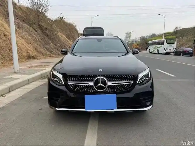 最新到店18款奔驰glc260四驱动感一手10万公里自