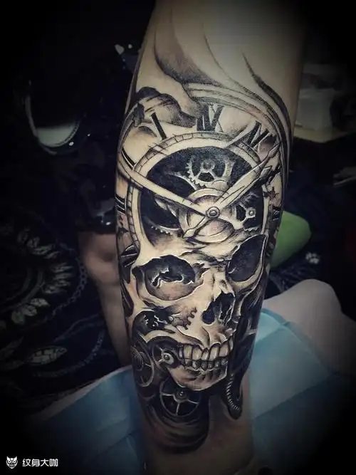 欧美小腿_纹身图案手稿图片_灵艺文化的纹身作品集