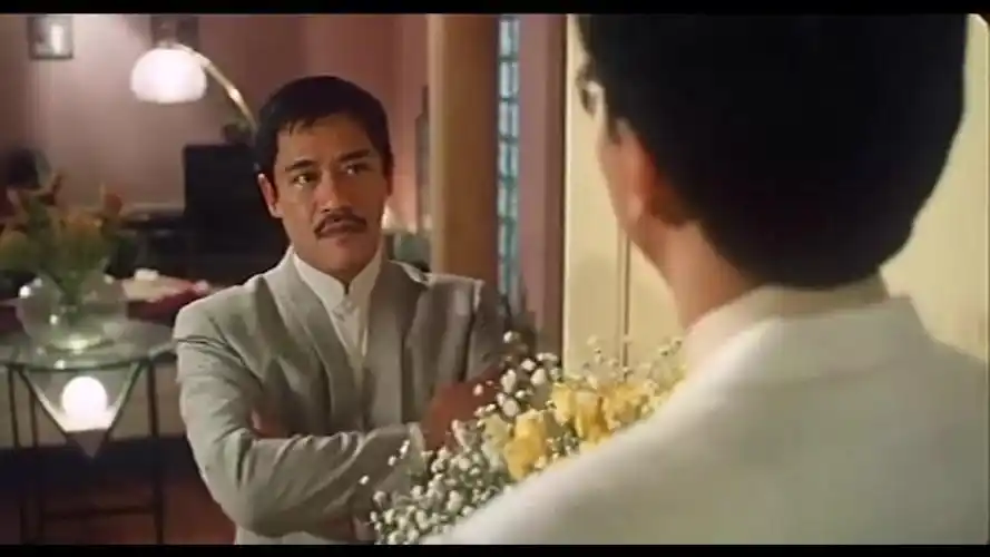 爆笑鬼片!陈友专程来泡吴耀汉的妞,还管他叫老伯气他!