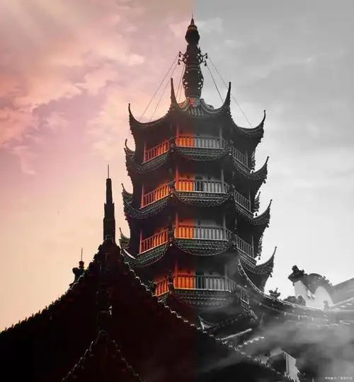 报恩寺塔俗称北寺塔位于苏州市姑苏区人民路1918号始建南朝梁