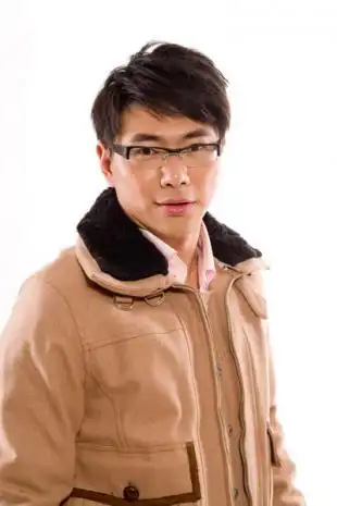 广州电视台影视频道主持人简介——李双节