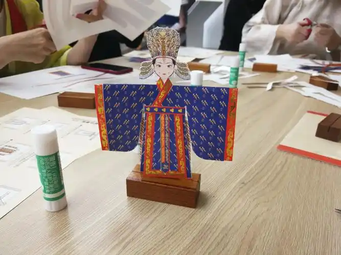 我与国际博物馆日之"丝博之夜——共鉴华裾之美"夜场活动