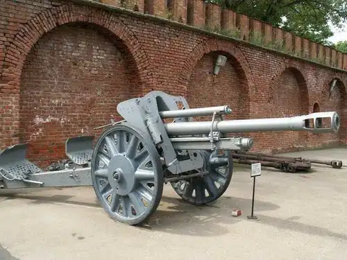 英雄连 这个榴弹炮挺不错