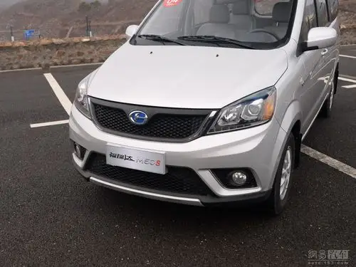 昌河m50 2015款 m50s 1.4l mt公务舱