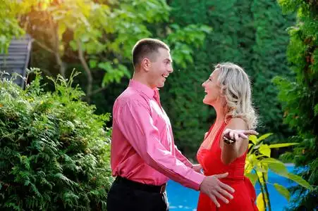 很高兴再次见到你图片