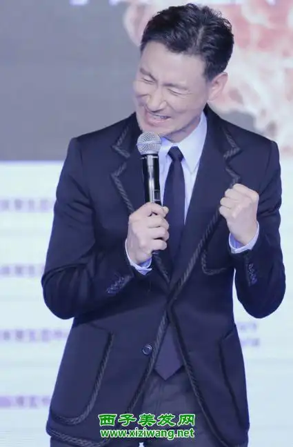 张学友平头西装图片 张学友平头如何剪(3)_明星发型_西子美发网