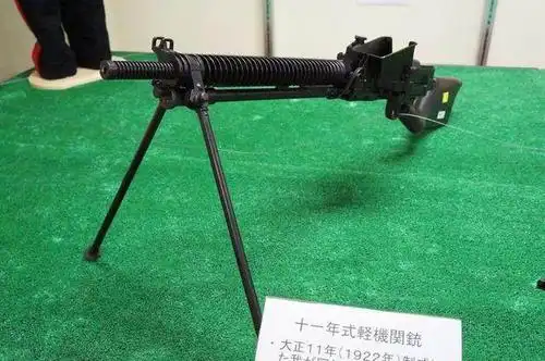 详解日本歪把子机枪 一缺陷不忍直视 开火还要抹"润滑油"!
