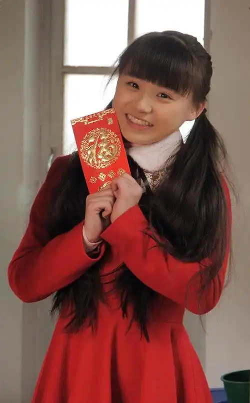 徐黄丽饰演小月木兰妈妈海报徐黄丽标签:#木兰妈妈评价