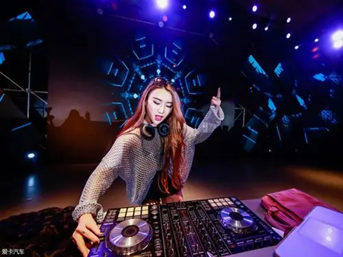 2017 xmeeting现场超酷的打碟dj