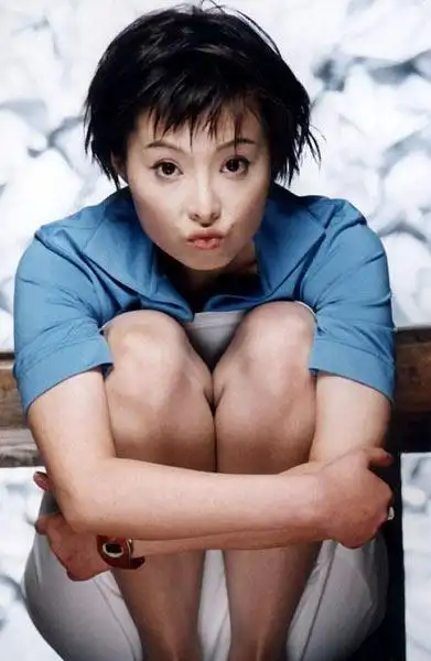 袁立,怎么就走到了今天?_腾讯新闻