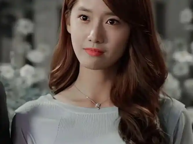 爱情雨十年,被时光眷恋的颜……#林允儿 #神仙颜值 #歌曲风知道