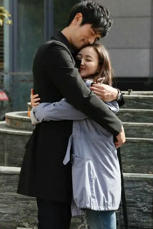 195cn的高以翔与163cm的焦俊艳这就是传说中最萌身高差的爱情