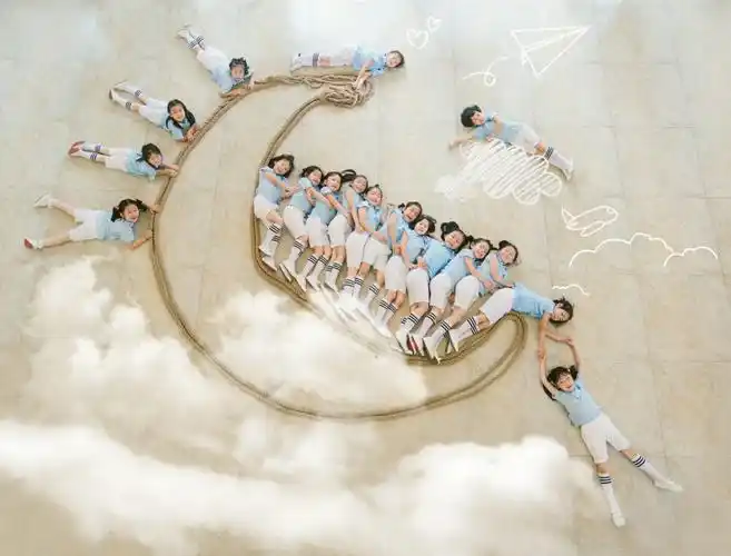 毕业季幼儿园创意毕业照