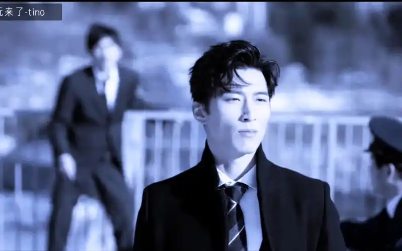 【窦骁现代角色混剪】山楂树里的小奶狗也长成霸总啦～～窦骁笑起来好