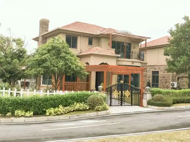 碧桂园豪华田园风4房8床别墅