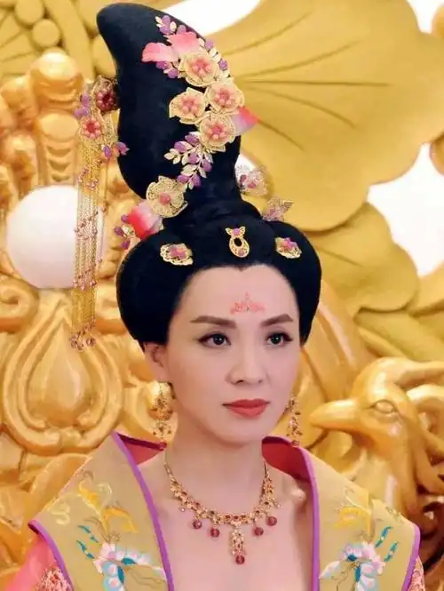 《宫心计2》首饰盘点 榴开百子最漂亮 王蓁项链超多 宋王妃的好廉价