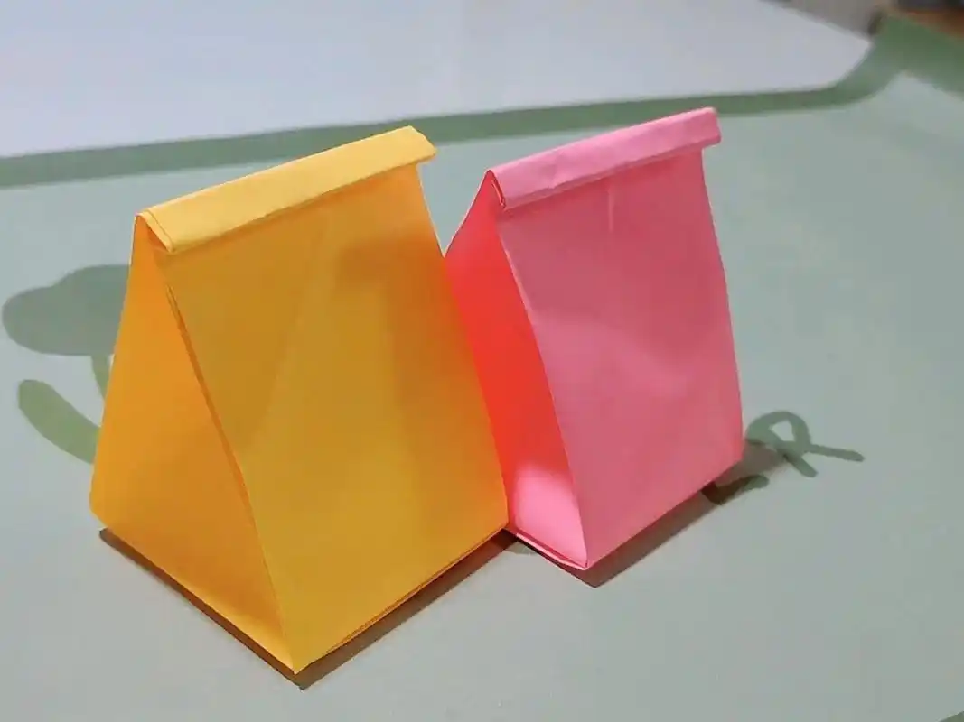 小袋子折纸教程,一起折起来 非常简单哦