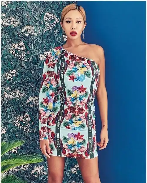 韩国明星jessi专访 :"活出自我"