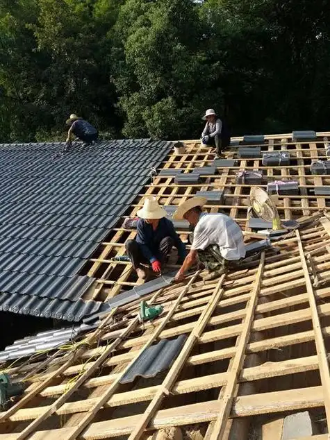 水泥斜坡屋顶盖瓦流程是什么