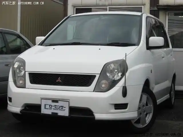 赛马的原型车,三菱mirage-dingo小包围