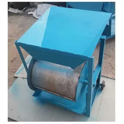 腾博d型小型吸铁机选铁机适用产量小的厂家-保定腾博机械设备厂