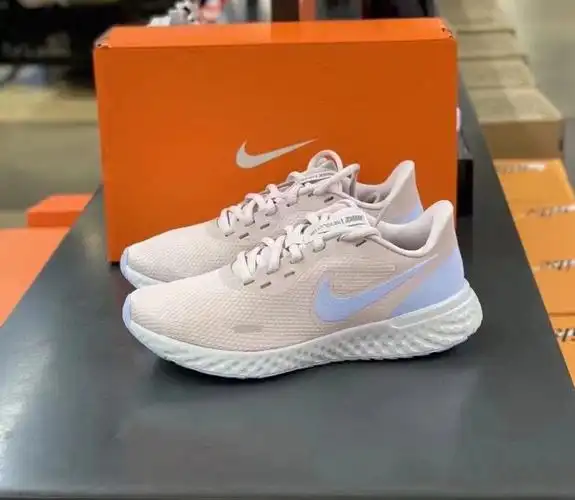 耐克 revolution 5 女子 粉蓝 缓震运动跑步鞋#奥特莱斯  #耐克  #鞋