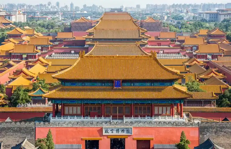 打开凤凰新闻,查看更多高清图片故宫博物院,图片来源@全景视觉文丨