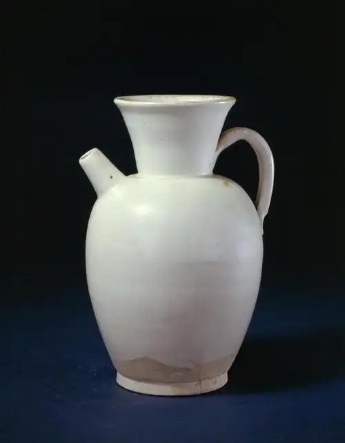 邢窑白瓷如银似雪天下无贵贱通用之