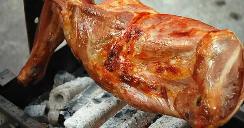 大草原烤羊腿加盟