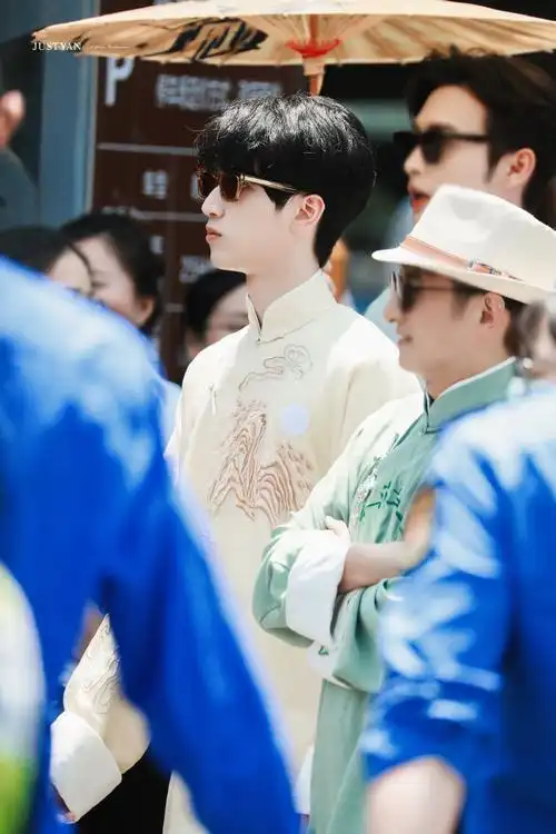 严浩翔快乐大本营