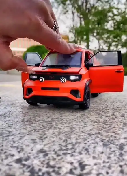 五菱宏光mini六轮皮卡